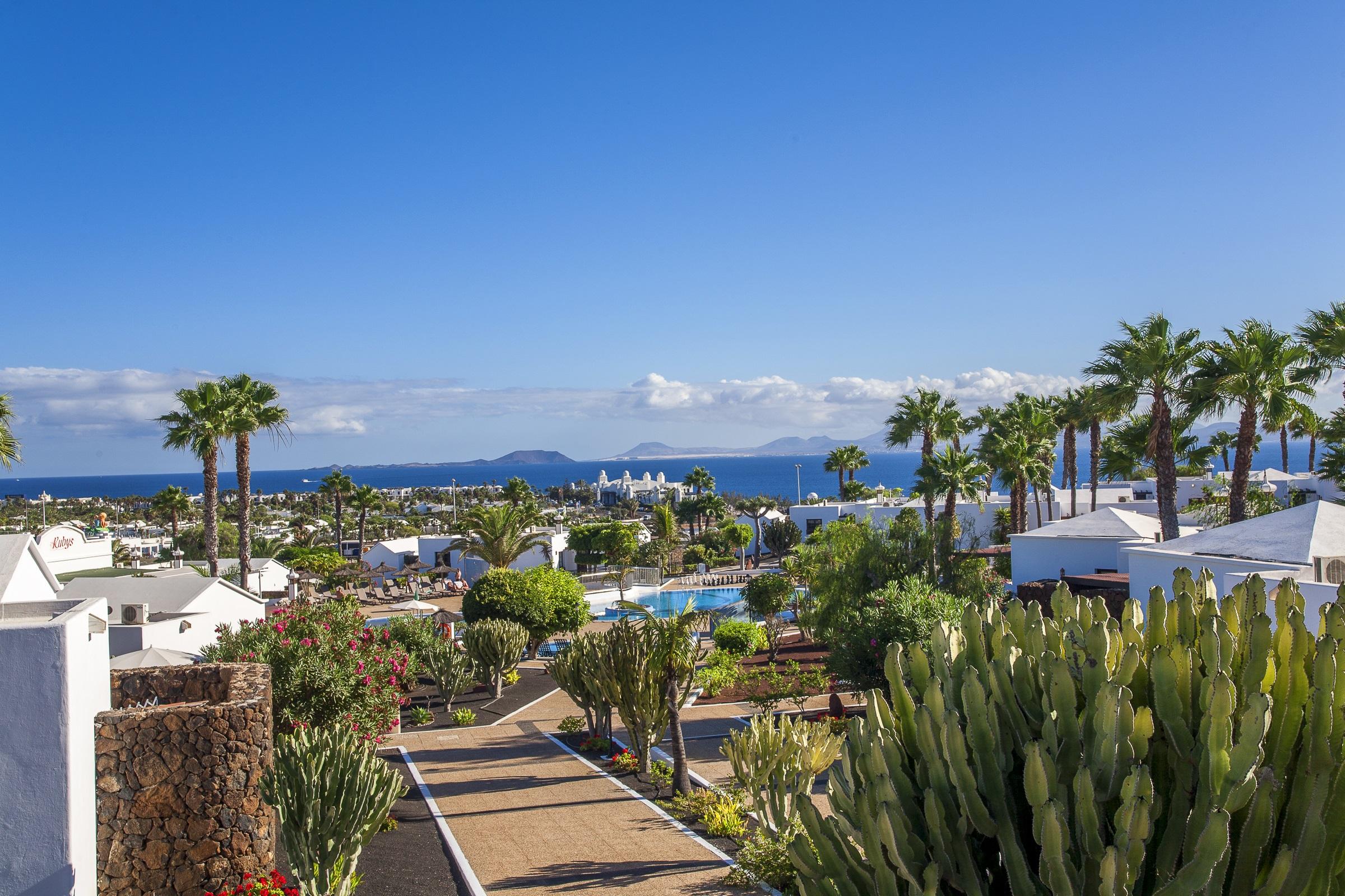 Апарт готель Jardines Del Sol Плайя-Бланка Екстер'єр фото